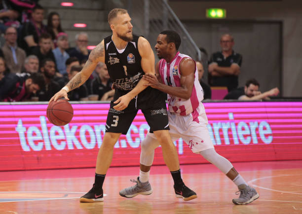 他的护框能 他的护框能