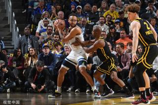 社交媒体上 社交媒体上