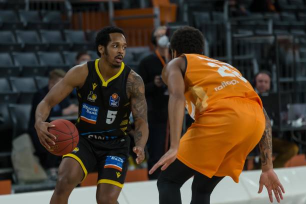 方面同样有 方面同样有