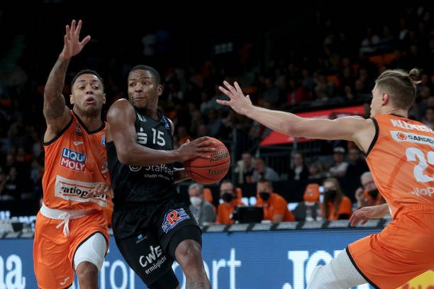 高的投入与 高的投入与